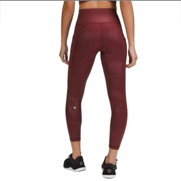 Lululemon Women’s Burgundy Faux Leather Leggings High Waist Liquid Look Size 10 - Picture 2 of 10